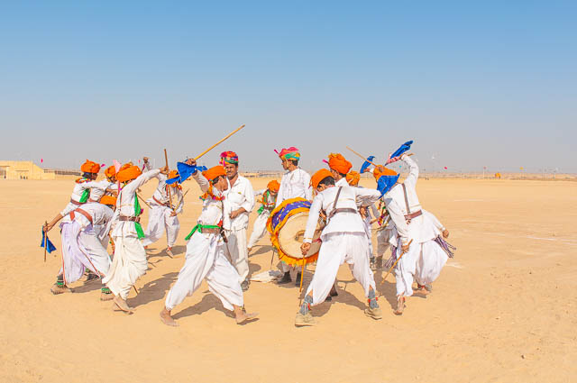folk dancers