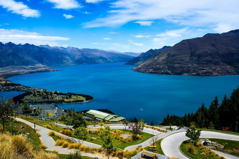 The beautiful Lake Wakatipu in Queenstown