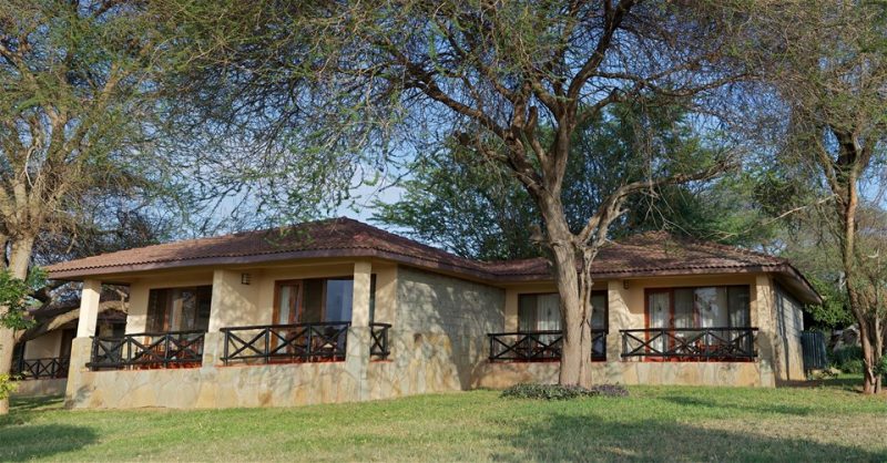 The guest rooms at Ashnil Aruba Lodge